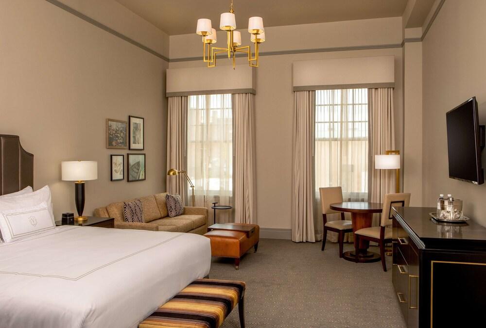 The Virginian Lynchburg, Curio Collection By Hilton Hotell Exteriör bild